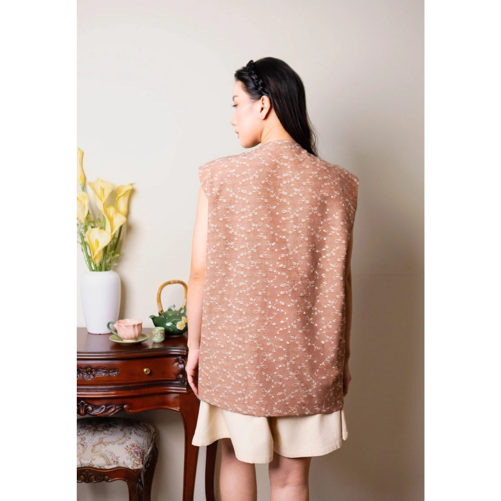 [LIMITED] Ayaco Gi Gi Vest Brown (Short)