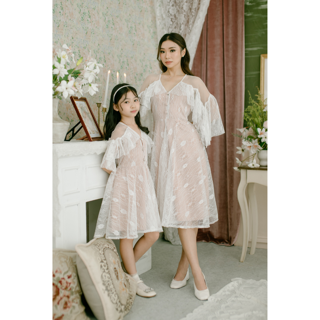 Ayaco Bundle Dae Gu Lace Dress + Mini Dae Gu Lace Dress