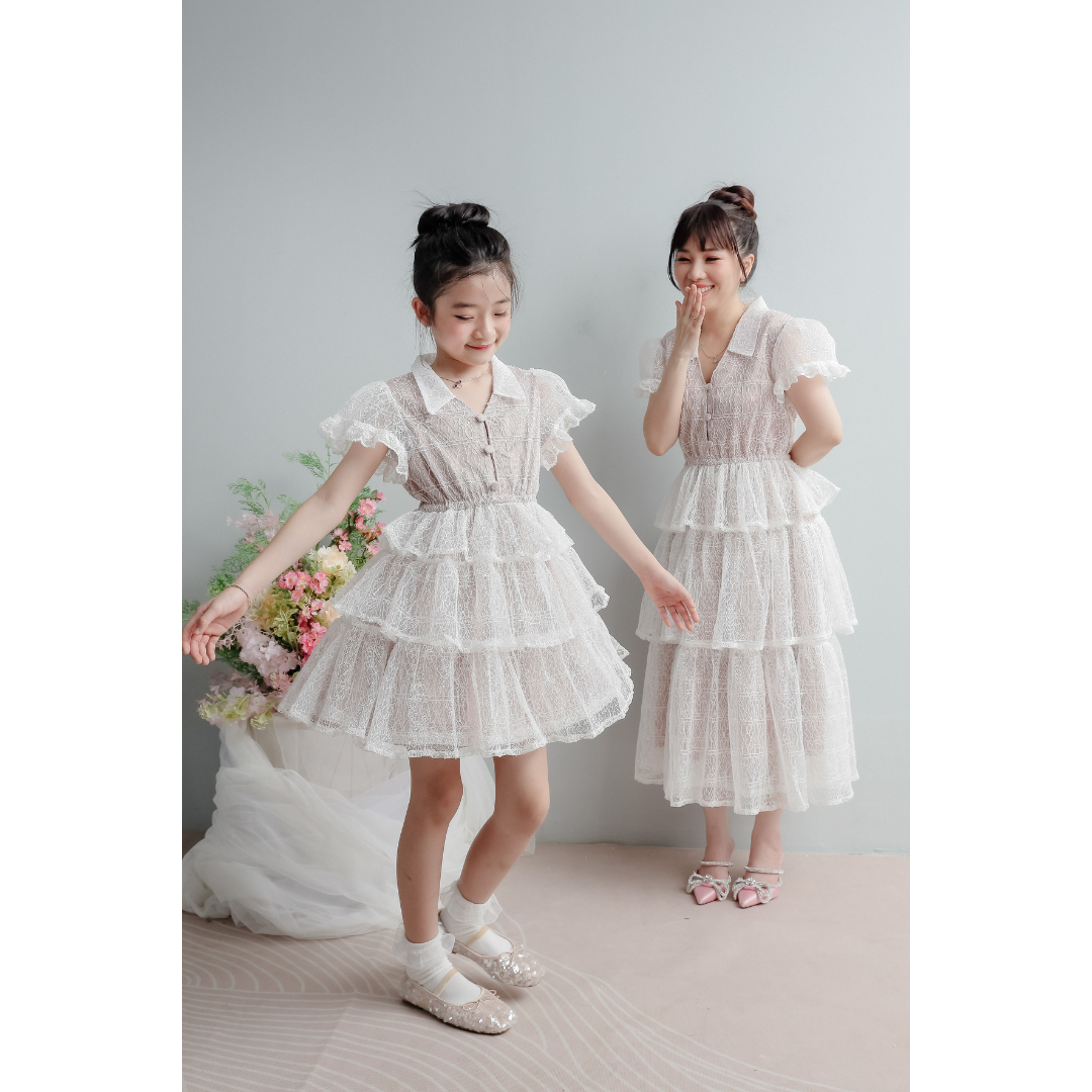 Bundle Na Ra Lace Dress + Mini Na Ra Lace Dress