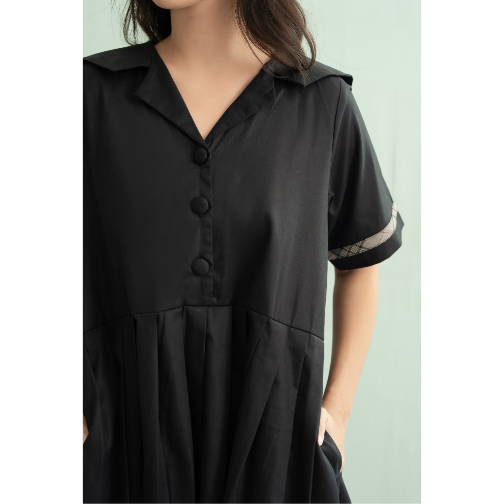 Ayaco Mi Reu Dress