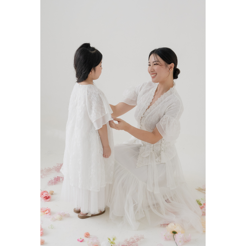 Ayaco Mini Kii Kii Lace Dress