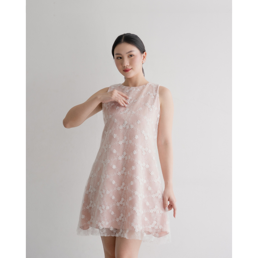 Ayaco Pearl Lace Dress