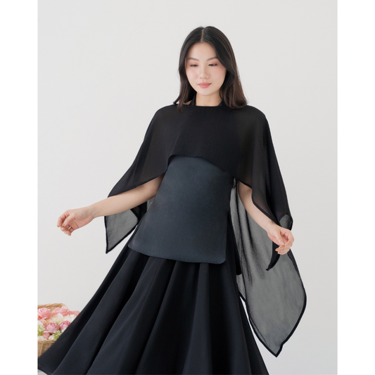 Ayaco Dami Cape