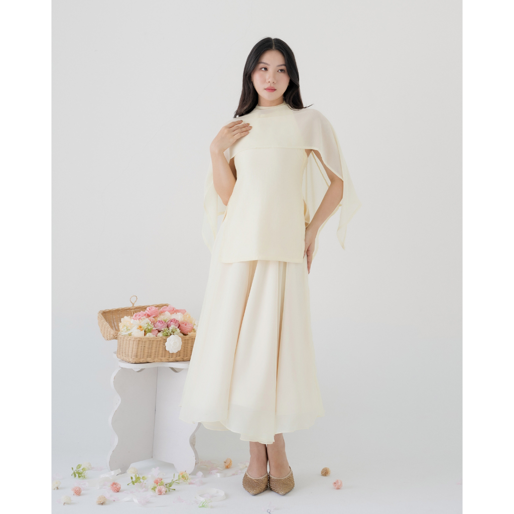 Ayaco Dami Cape Set