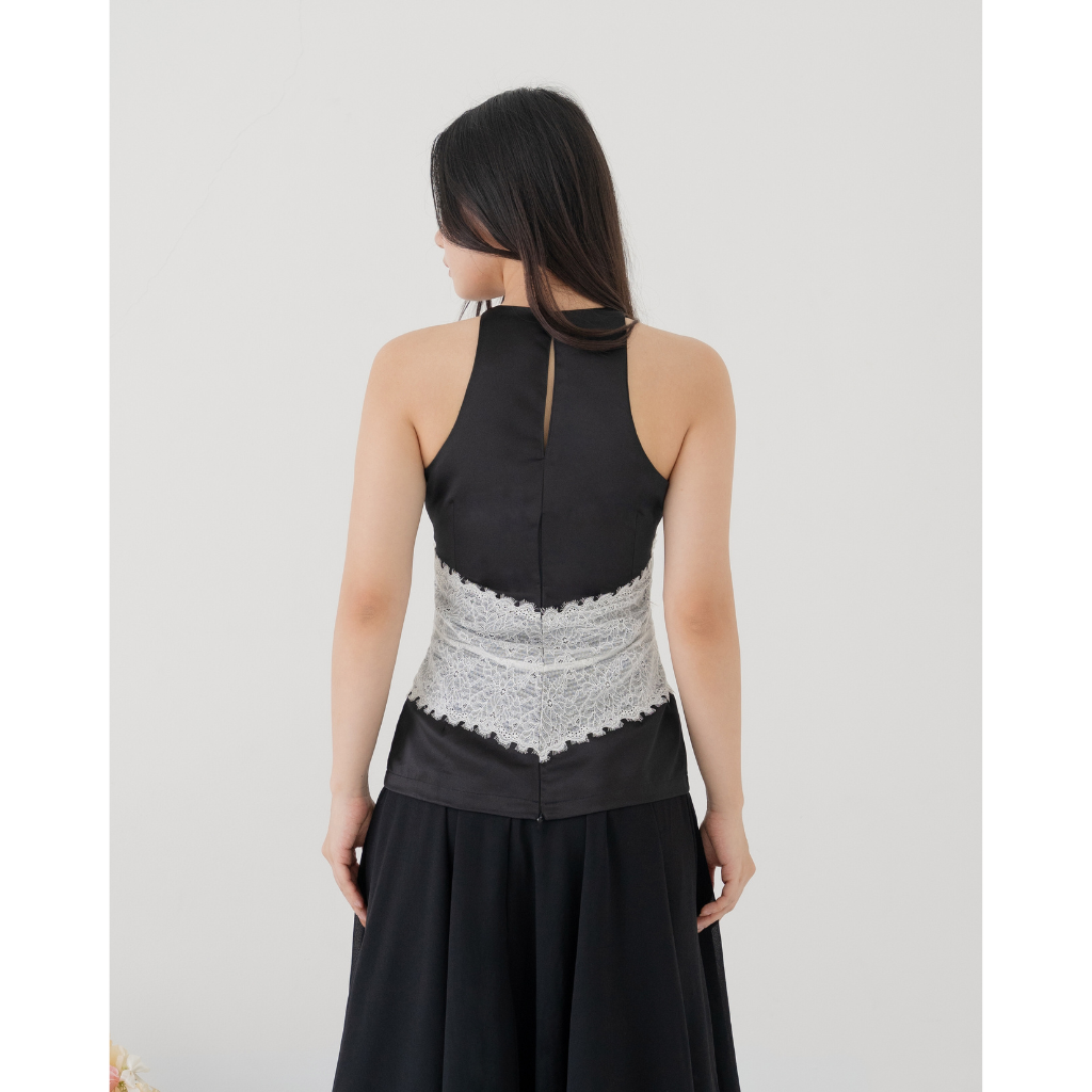 Ayaco Jennie Halter top