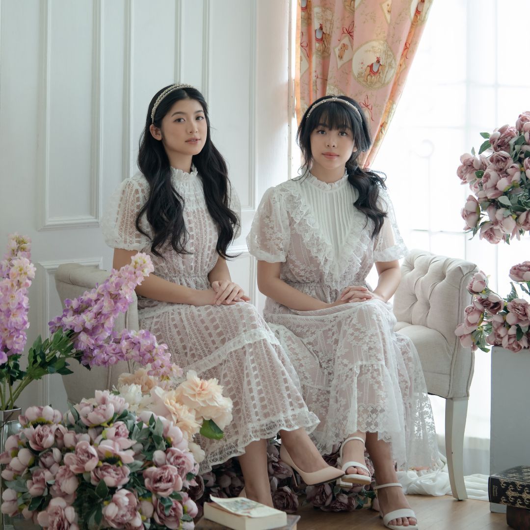 Siwon Lace Dress