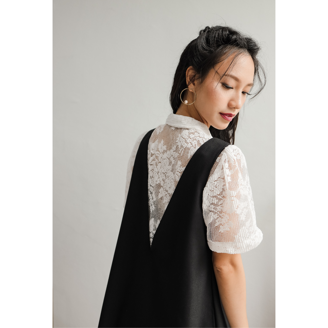 Hye Kyo Lace Top