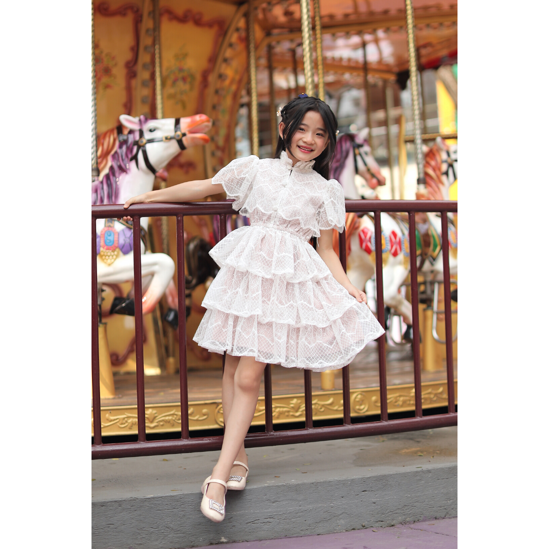 Mini Jisoo Lace Dress