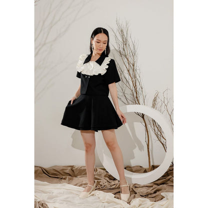 Hae Rin Ruffle Set