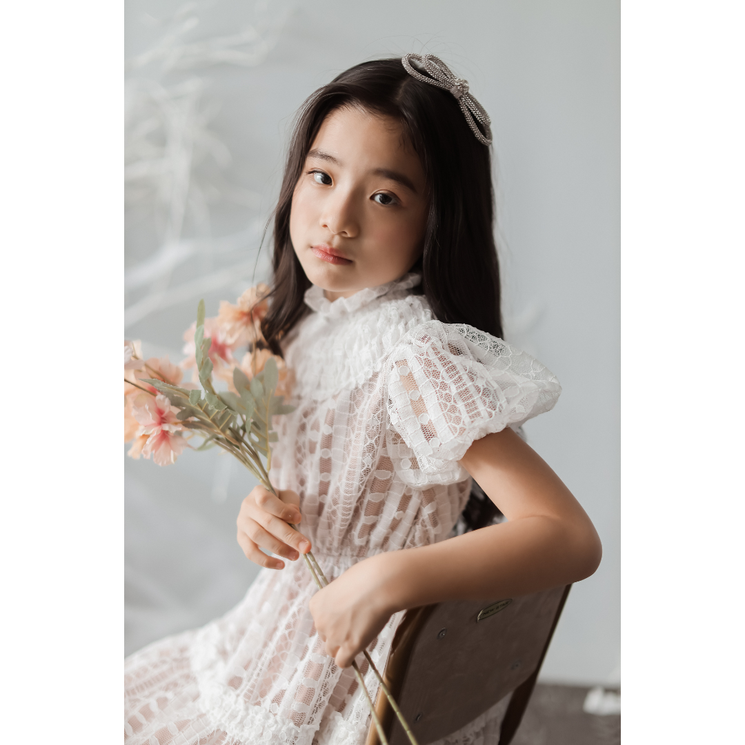 Mini Siwon Lace Dress