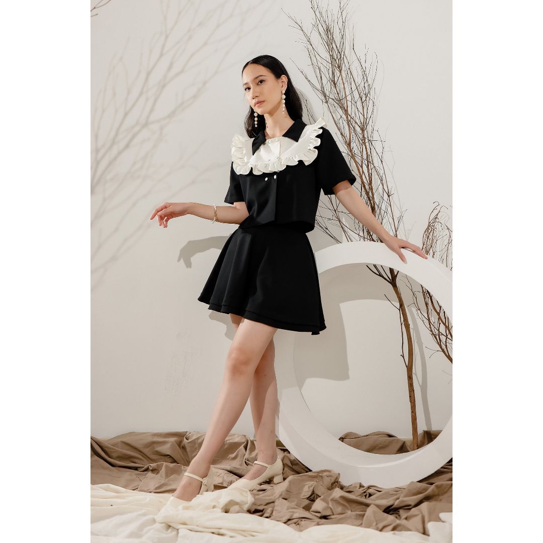 Hae Rin Ruffle Set