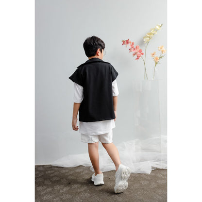 Mini Da Bii Vest