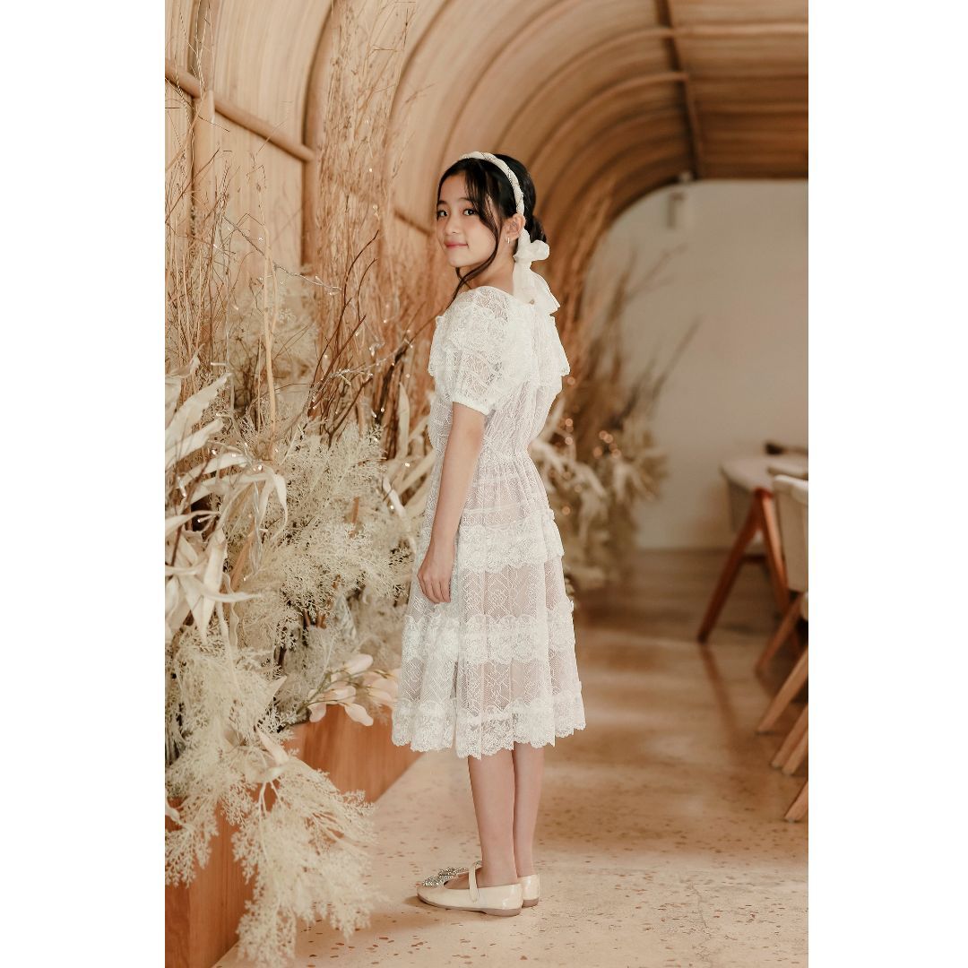 Mini Yoona Lace Dress