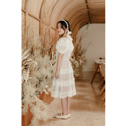 Mini Yoona Lace Dress