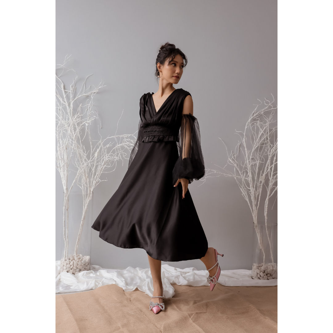 Bundle Dae Draped Dress + Dae Tulle Sleeve (Snow/Onyx)