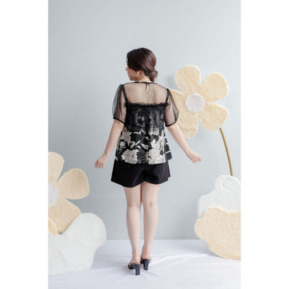 Ayaco Cha Eun Top