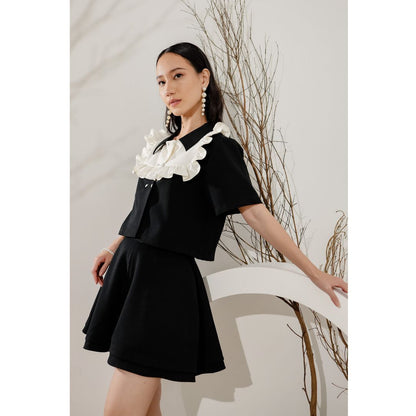 Hae Rin Ruffle Set
