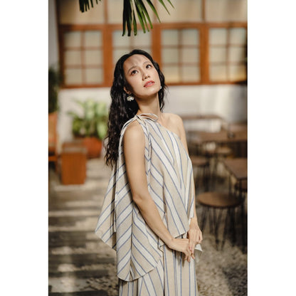 Su Bin Asymmetrical Dress