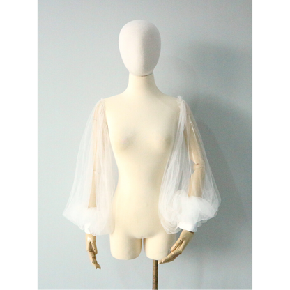 Dae Tulle Sleeve (Snow / Onyx)