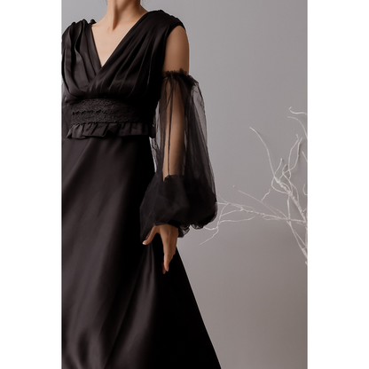 Dae Tulle Sleeve (Snow / Onyx)